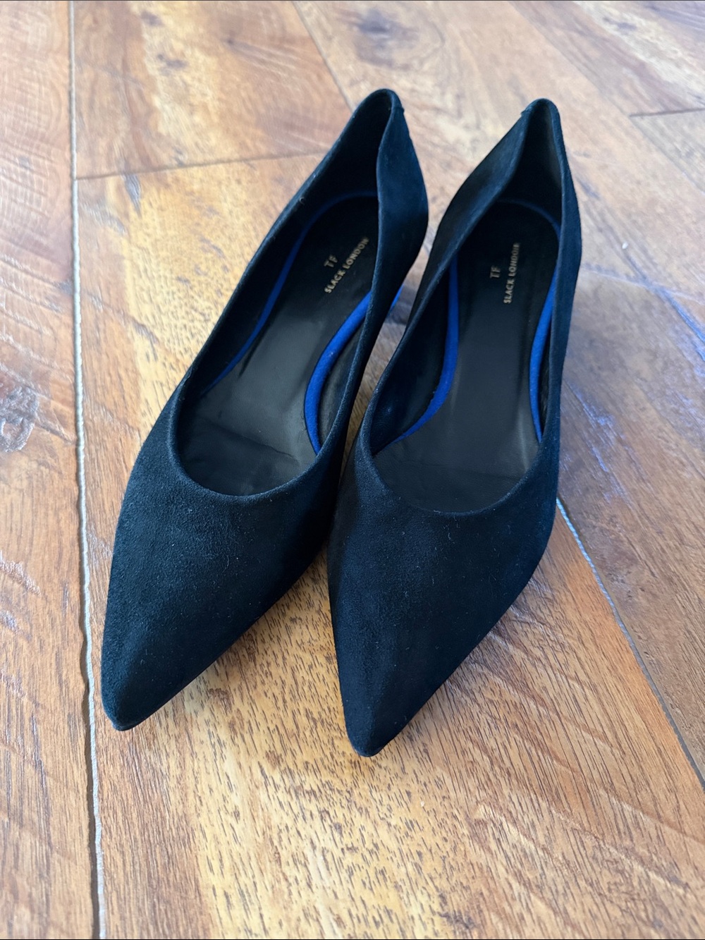 T F Slack London 39 Black 1 Inch Heel
